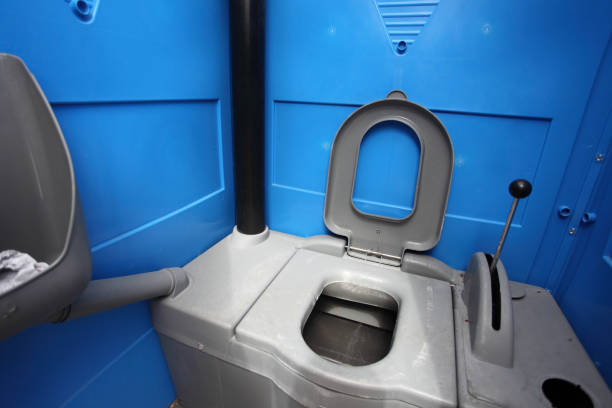 Best Portable restroom trailer rental  in South Les, AK
